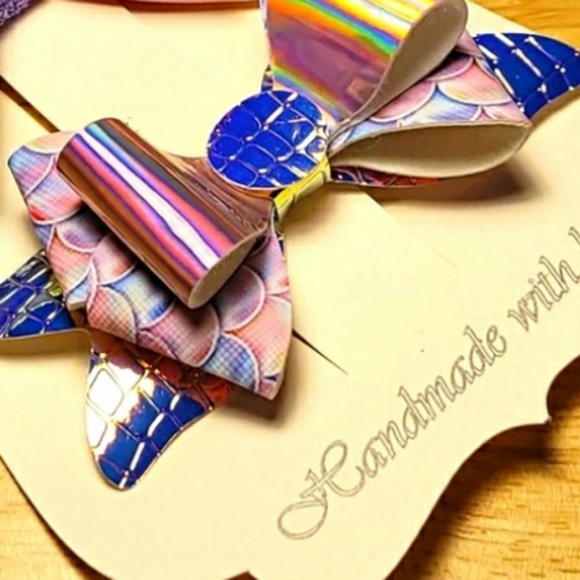 Mermaid scale hair bow - Picture 2 of 6